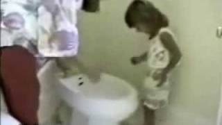 Caídasen el baño