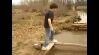 La caida al agua