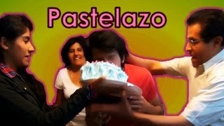 Broma de cumpleaños con pastelazo