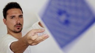 Aprende a lanzar cartas y que regrese como Bumeran