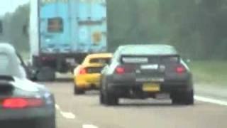 Policia vs coches de lujo