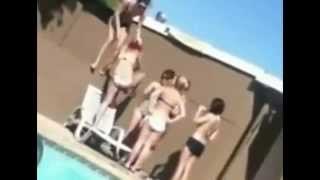 Fallos y caídas chistosas de mujeres 