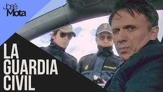 Guardia Civil, ¿autógrafo o multa? José Mota