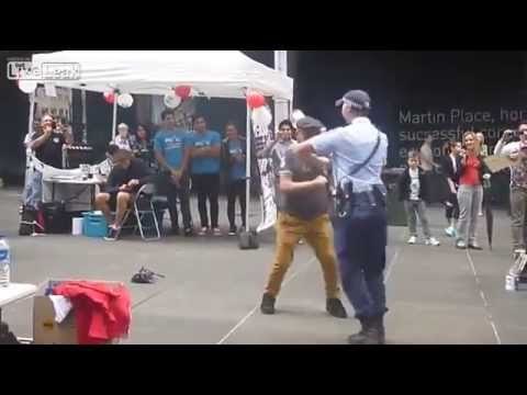 Extraña pareja de baile